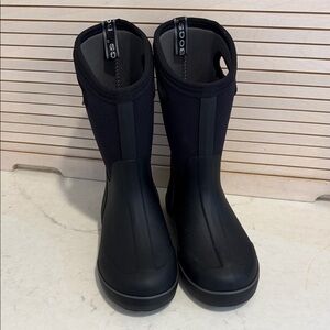 BOGS Kids Black Rain Boots Size 4